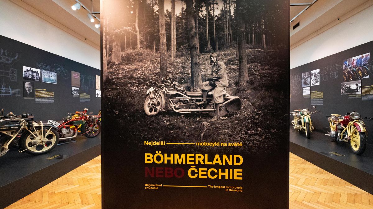 Národní technické muzeum zahájilo výstavu Čechie-Böhmerland, dlouhých motocyklů ze Sudet